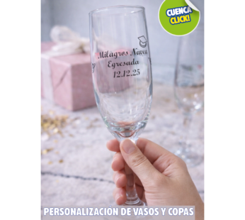 Personalización de vasos y copas en vinilo
