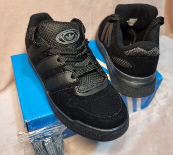 Forum 2000 Total Black